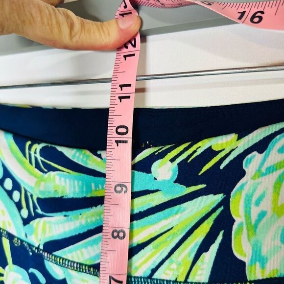 Lilly Pulitzer Blue Green Tropical Mesh Insert Workout Pants - Picture 7 of 13